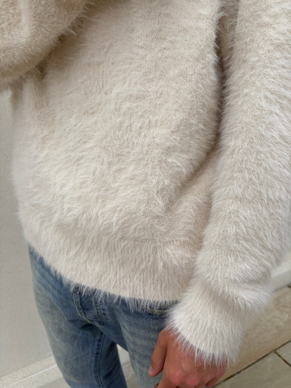 TEXTURED KNIT JUMPER - CREAM